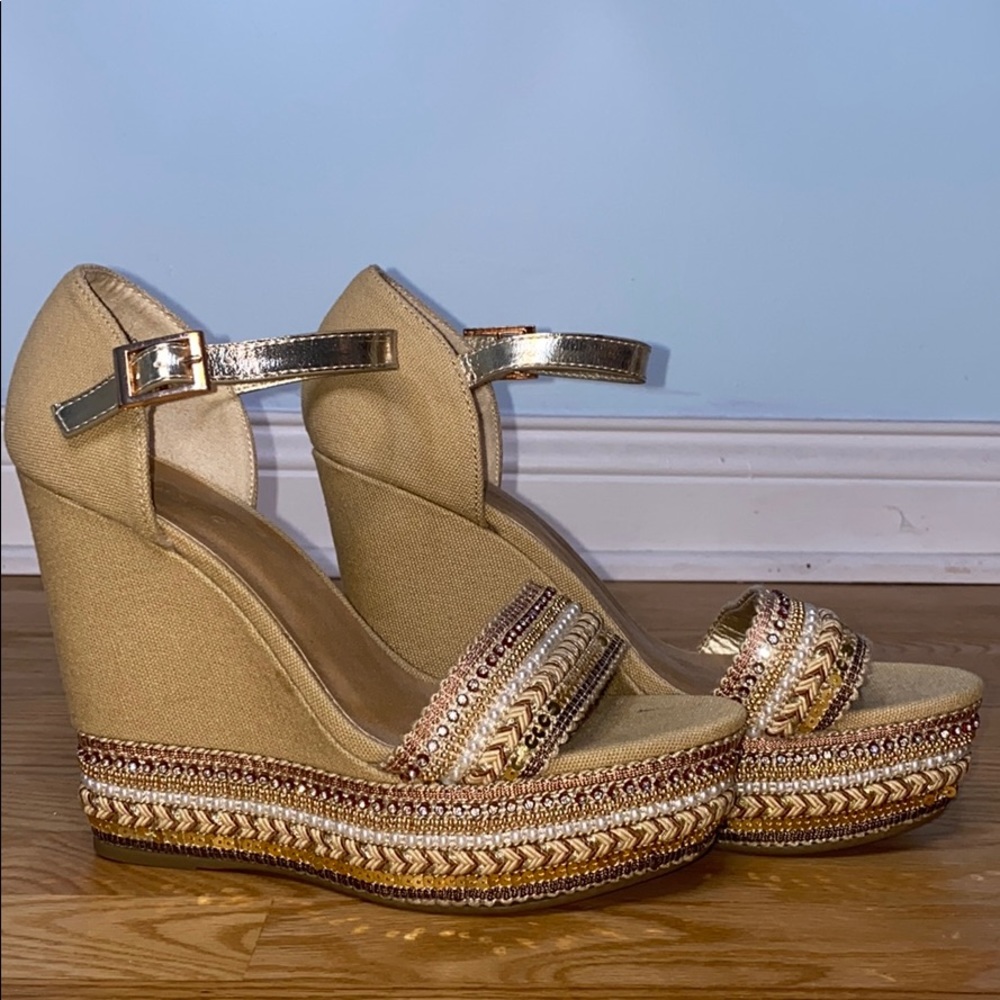 Size 8 platform Wedges